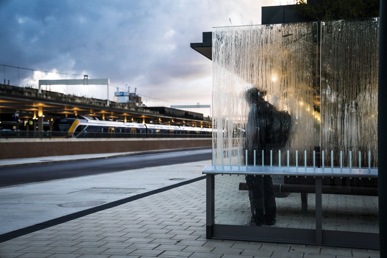 Staking op Utrecht Centraal verdrievoudigt reistijd: Friese stuurman overweegt dure taxi