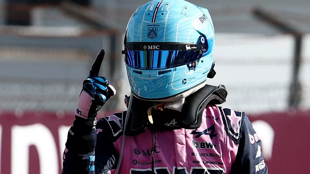 Gasly pakt in zijn 190ste GP eindelijk pole: 'Dit overtreft onze verwachtingen'