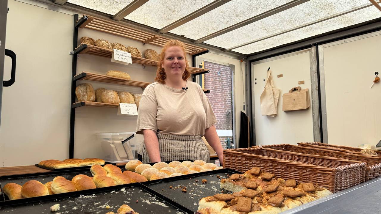 Nina kon geen plek voor eigen bakkerij vinden, nu bakt ze broden op wielen