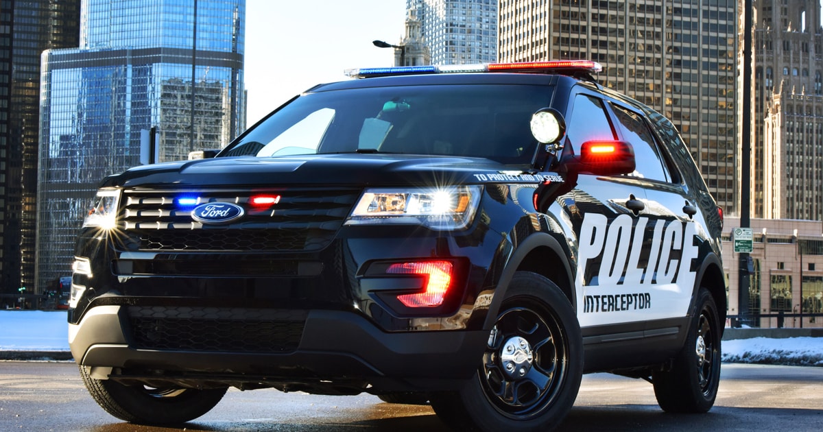 Ford domineert Amerikaanse politieauto's door techniek, kosten en industrie