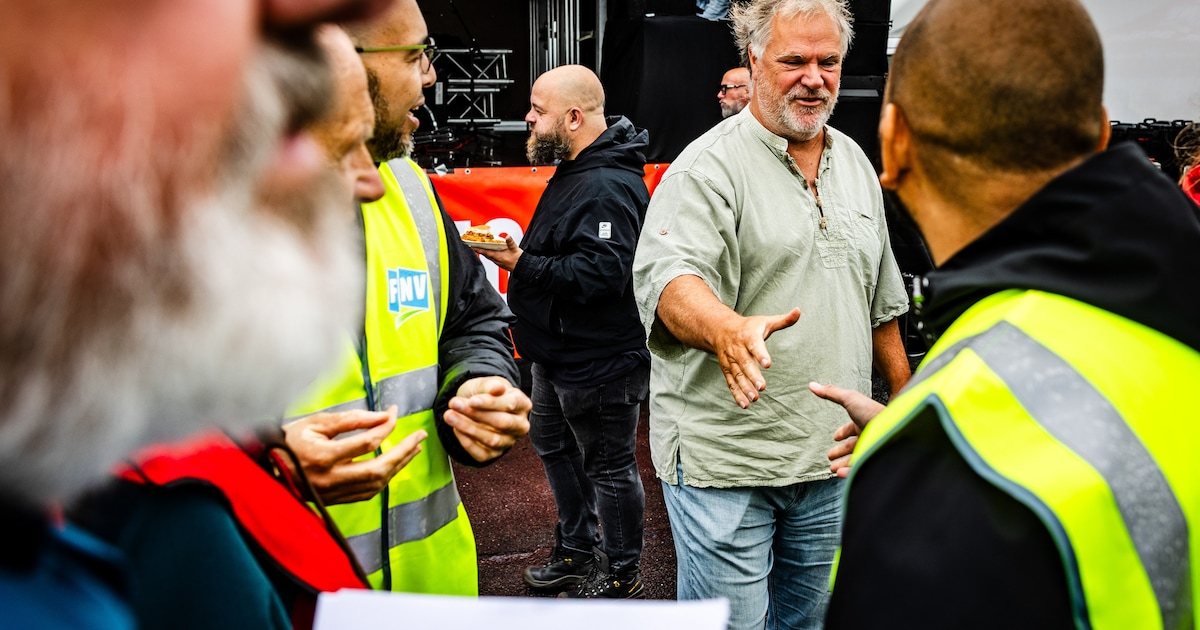 Pro en vakbond bundelen krachten tegen bezuinigingen