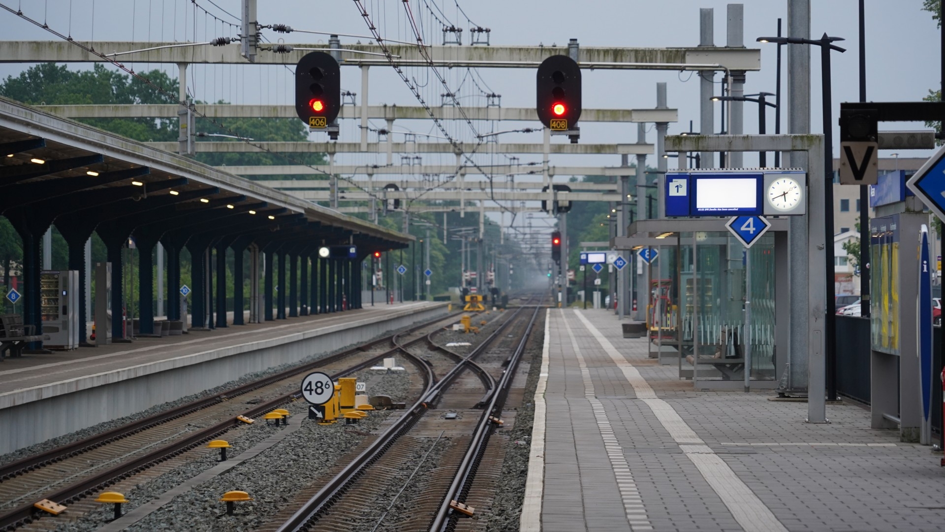 Staking legt treinverkeer stil, bussen Qbuzz ook getroffen
