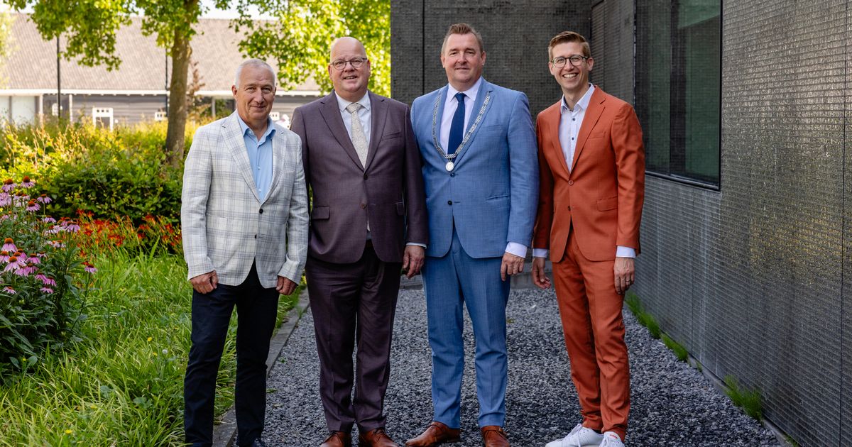 Provincie kraakt salarisverhoging Borsele-bestuurders