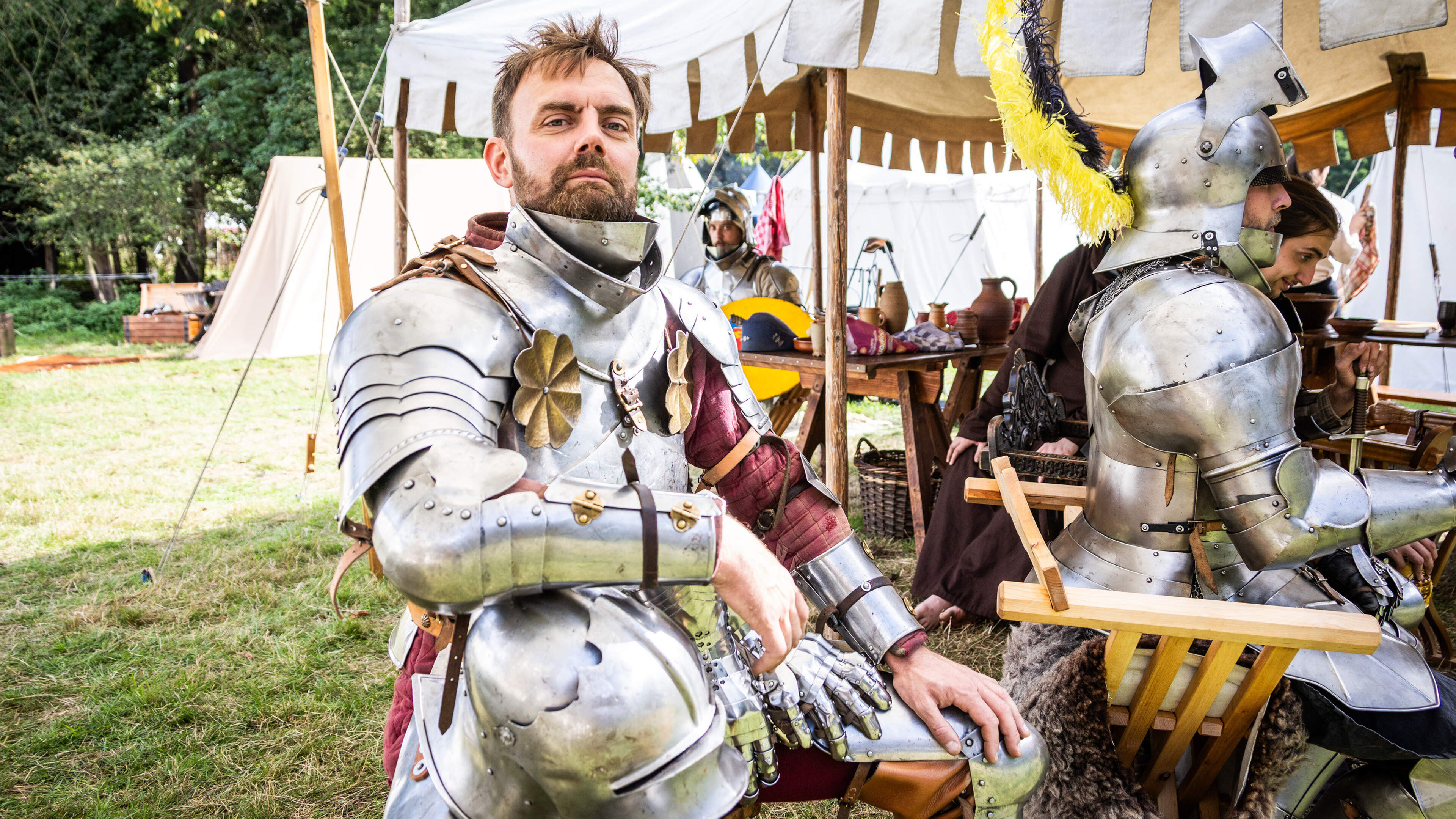 Middeleeuws Festival in Ter Apel trekt duizenden bezoekers voor ridderspektakel