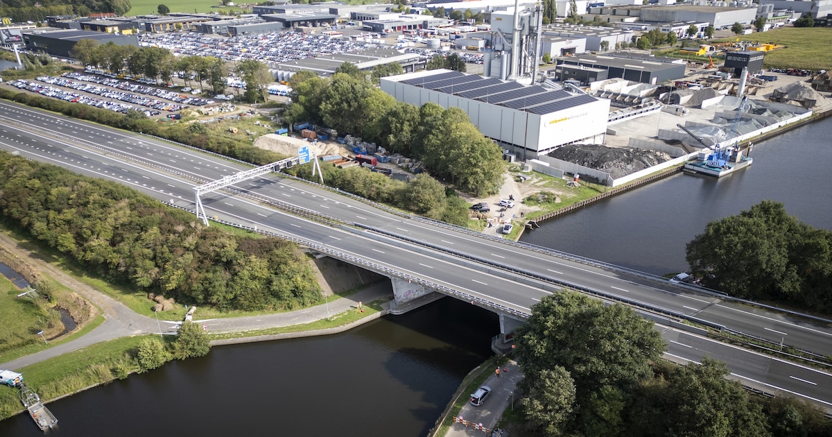 Hardenbergerbrug A28 bij Nijkerk donderdagavond weer open na veiligheidsproblemen