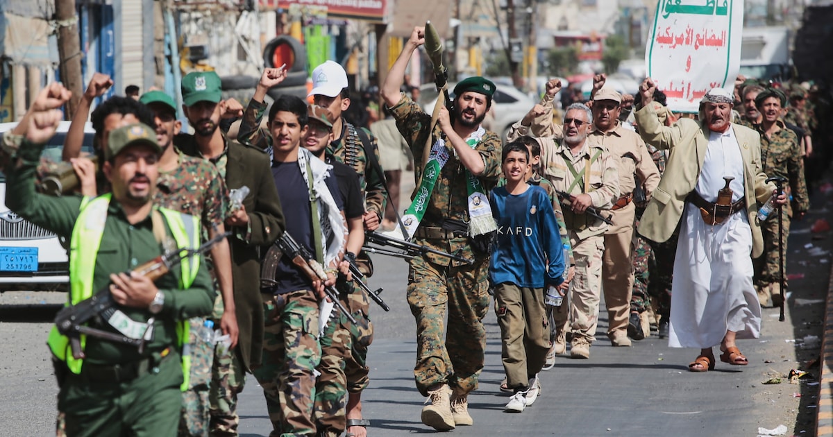 Houthi's nemen strategische stad in, blokkade zeestraat Bab al-Mandeb vergemakkelijkt