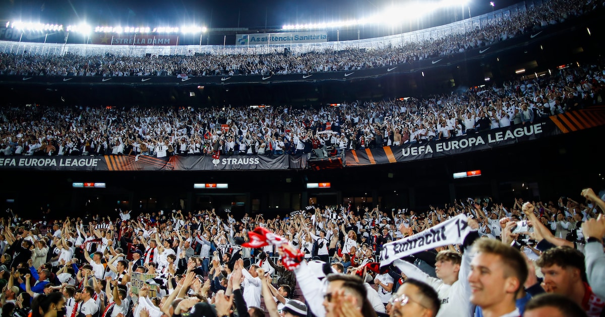 Barcelona treft extra maatregelen om Feyenoord-fans te scheiden