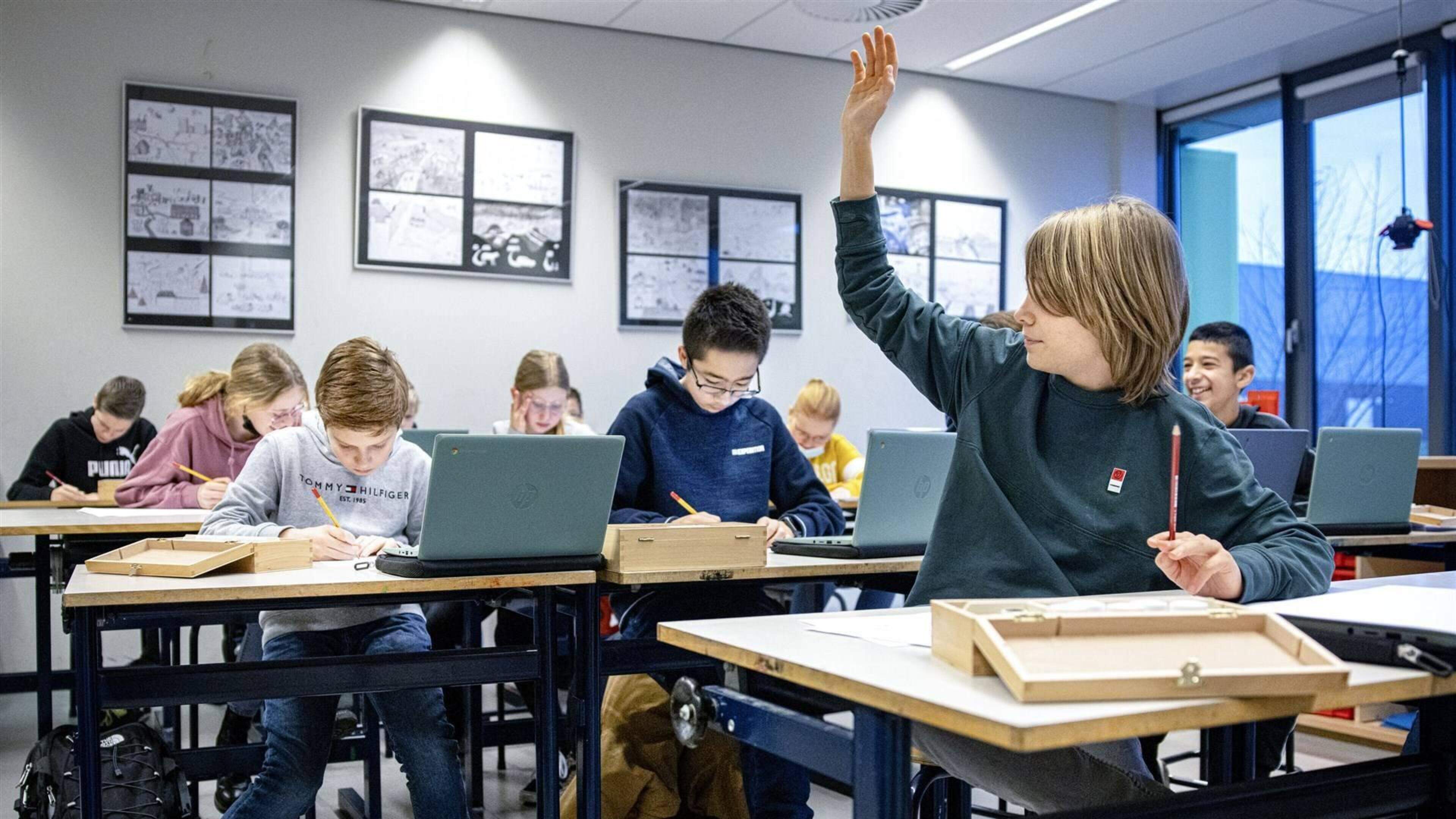 PISA-onderzoek: Nederlandse scholieren lezen slechter, eigen test beschikbaar