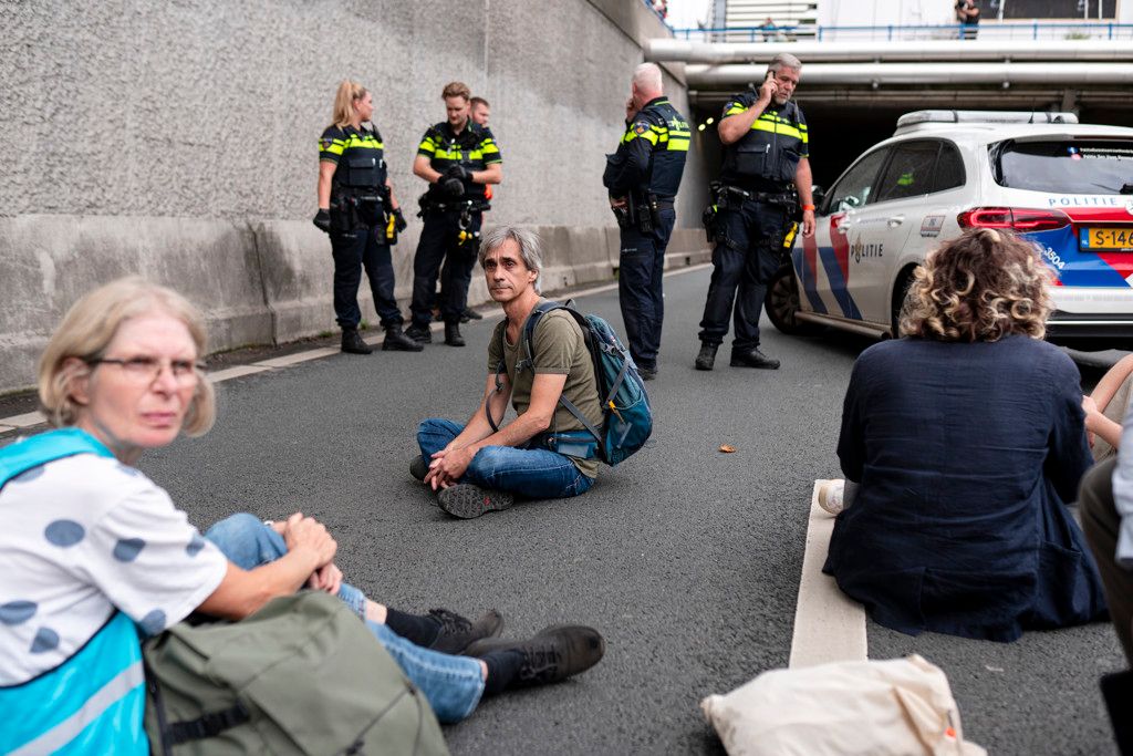 Grootste deel snelwegblokkeerders Extinction Rebellion niet vervolgd