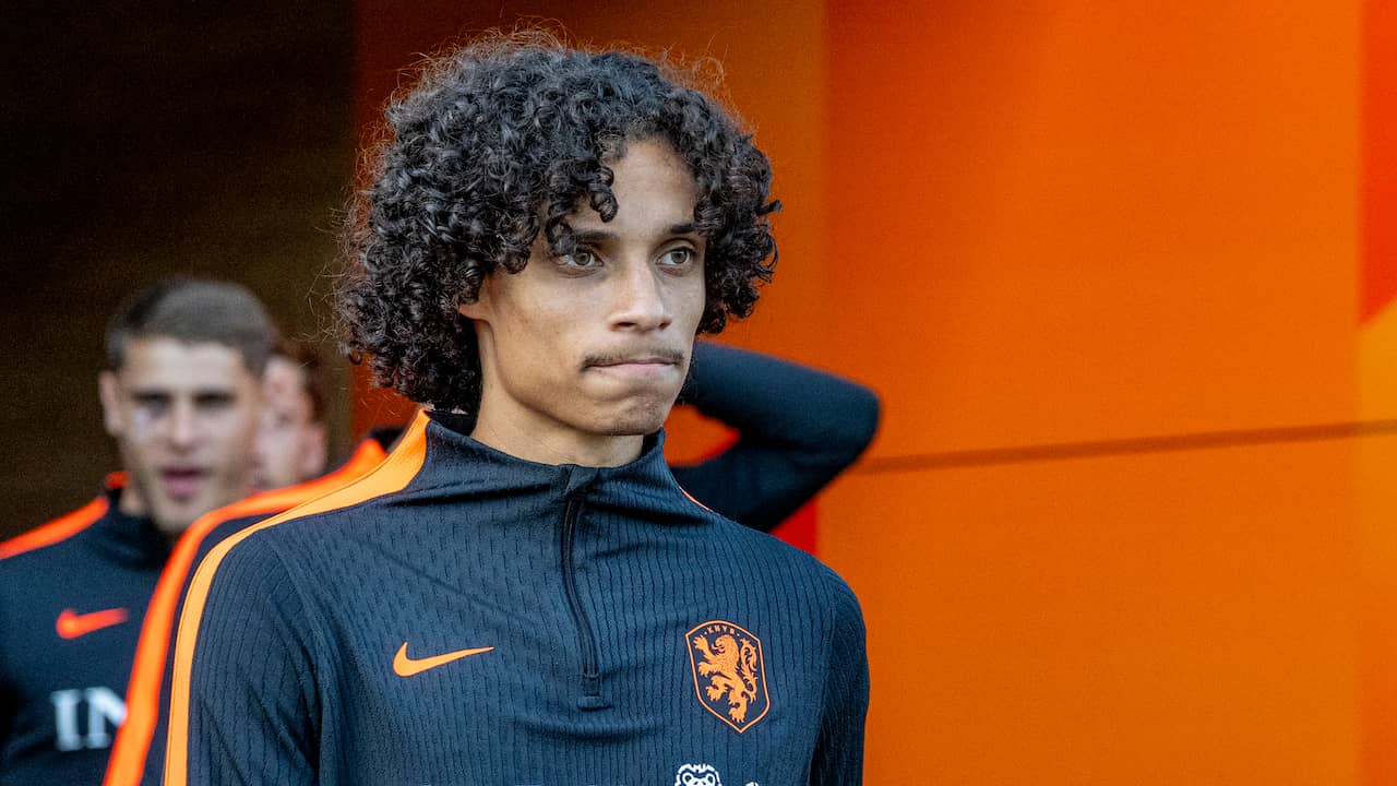 Zechiël sluit aan bij Jong Oranje voor cruciaal duel na slecht nieuws van Xavi