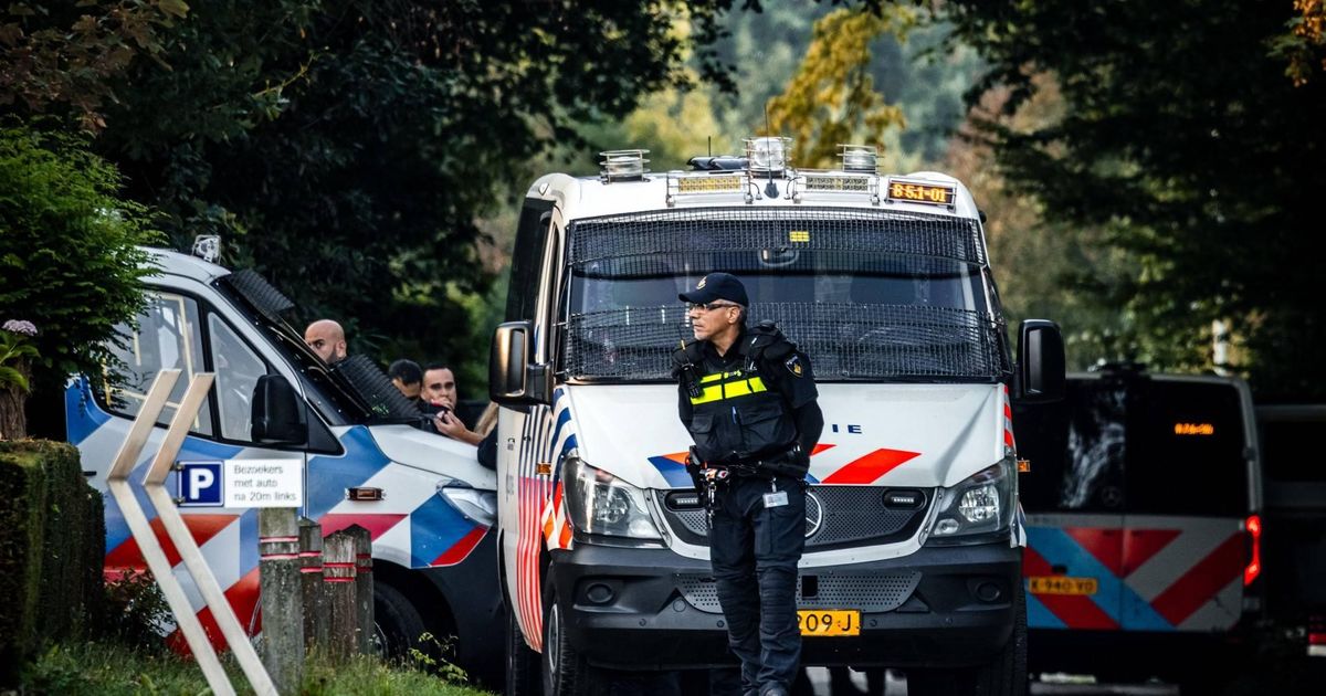 Eerste groep verdachten geweld Overasselt blijft 90 dagen vast