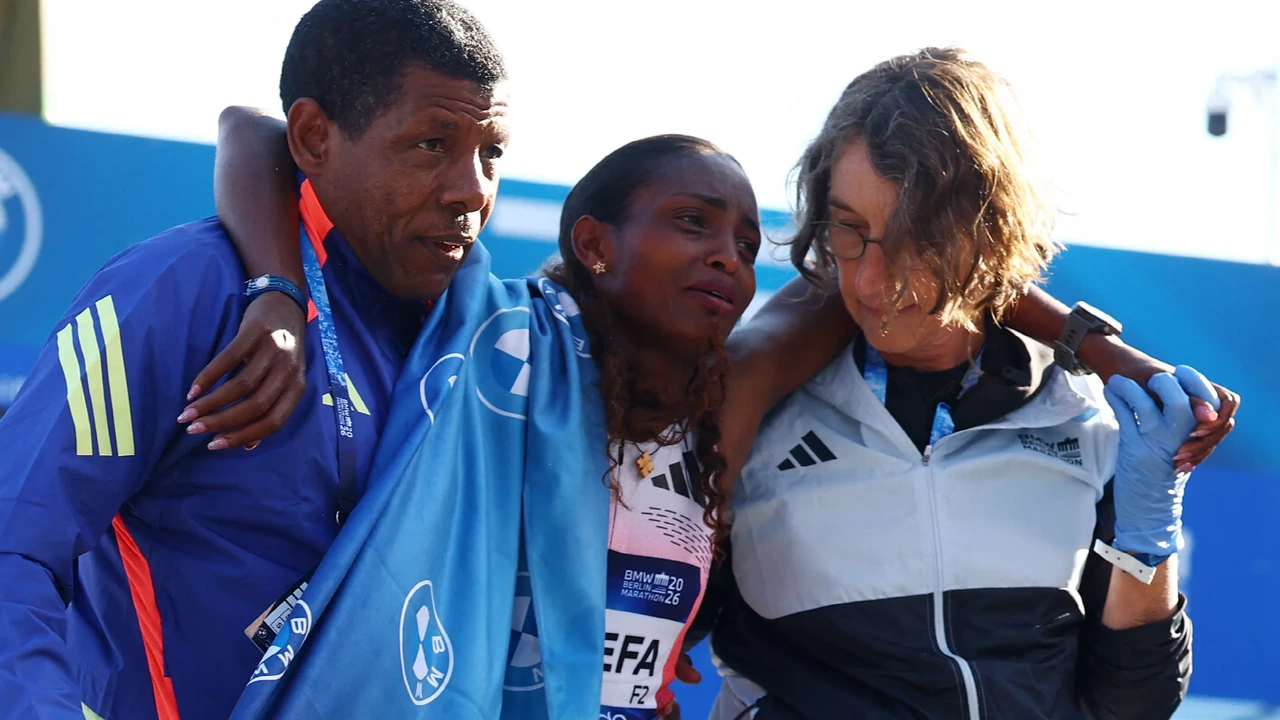Assefa kan bij derde zege in Berlijn marathon niet verlossen van besmeurd wereldrecord