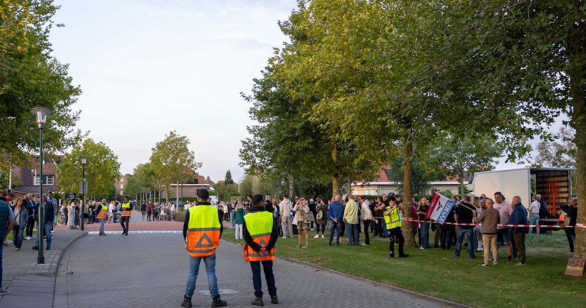Actiegroep Tholen in verzet plant nieuwe demonstratie tegen noodopvang